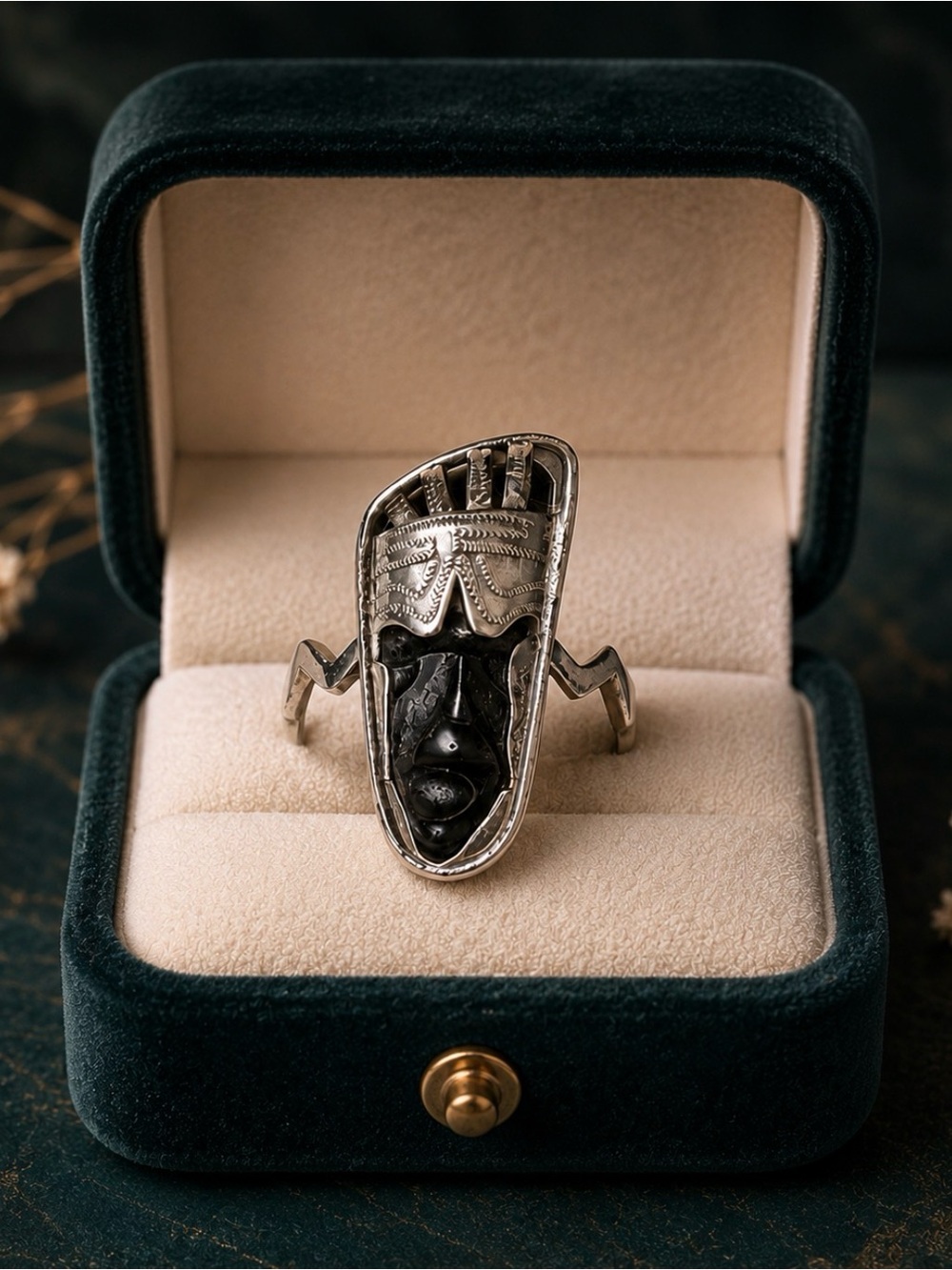 🤩Ring*Artisian Designed Handmade 925 Sterling Silver and Black Onyx Mask Ring